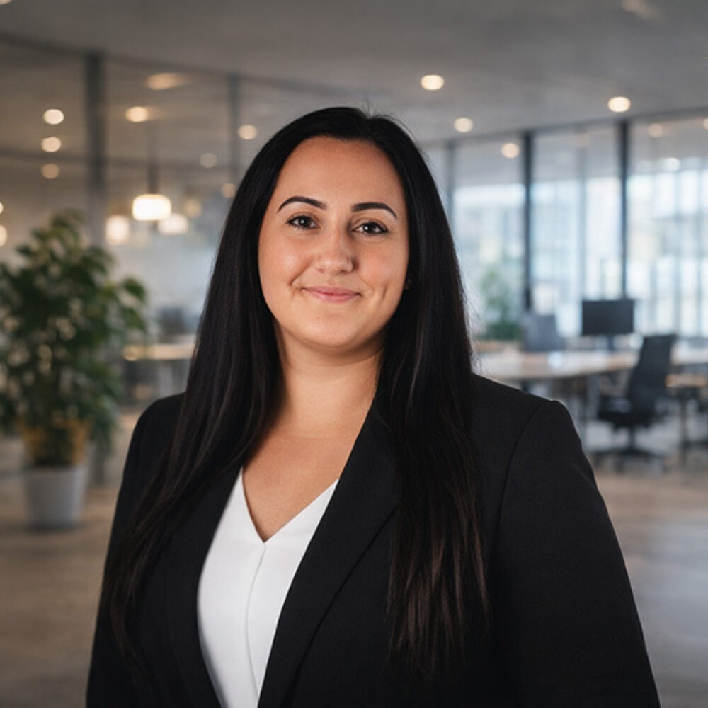 Headshot of Zoe Lafferty